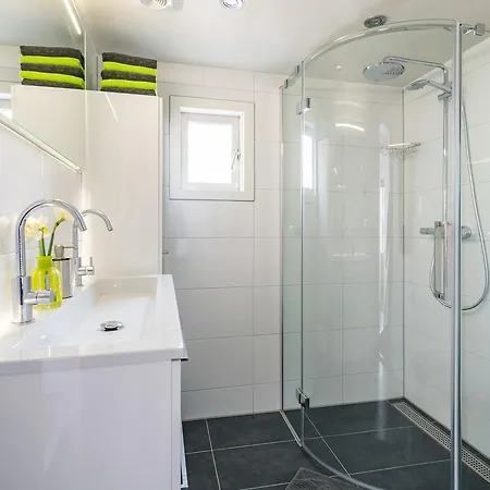 Houseboat Lady Jane 4* Amsterdam