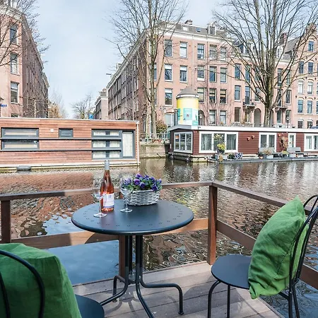 Houseboat Lady Jane Botel Amsterdam
